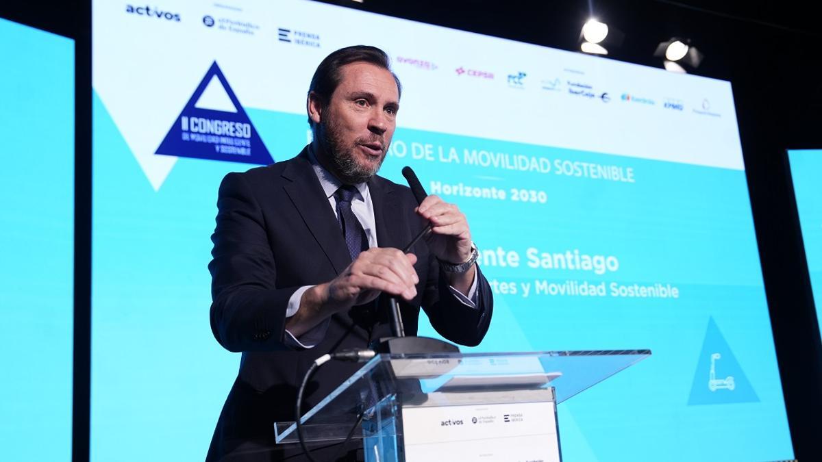 Óscar Puente, ministro de Transportes y Movilidad Sostenible, durante su intevención en el II Congreso de Movilidad Inteligente y Sostenible Prensa Ibérica.
