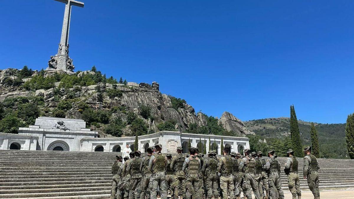 Militares en el Valle de los Caídos.