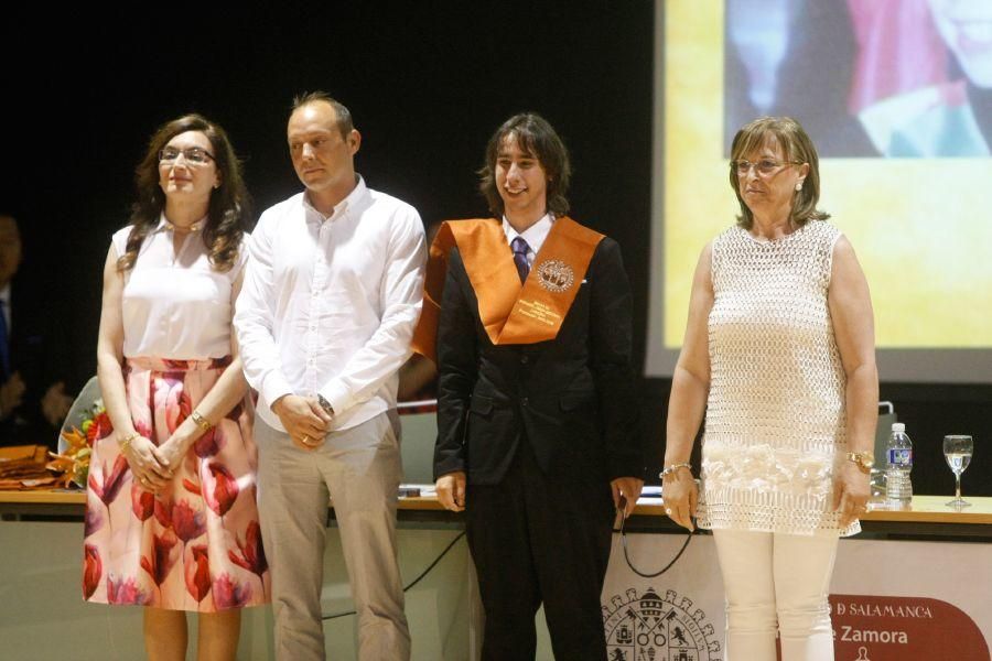 Graduaciones en el Campus