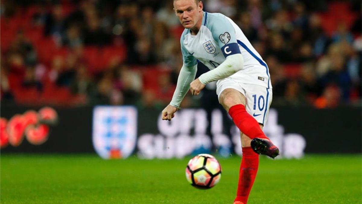 Rooney quiere seguir siendo protagonista con Inglaterra