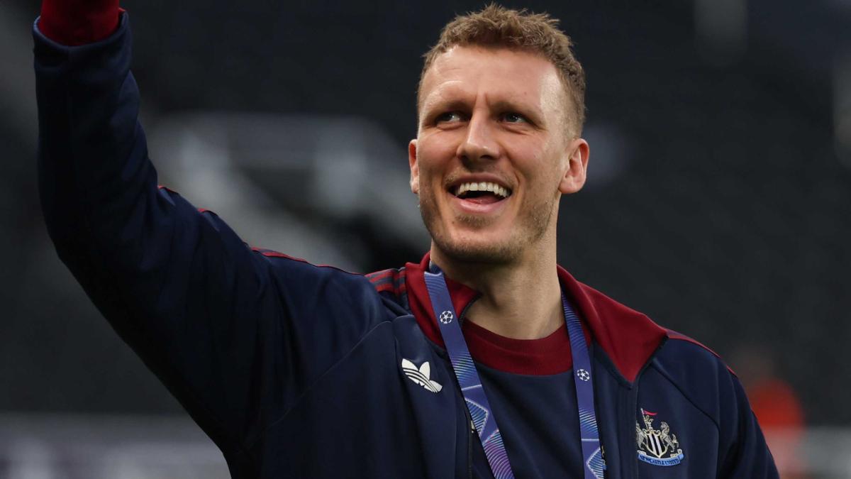 Dan Burn, futbolista del Newcastle