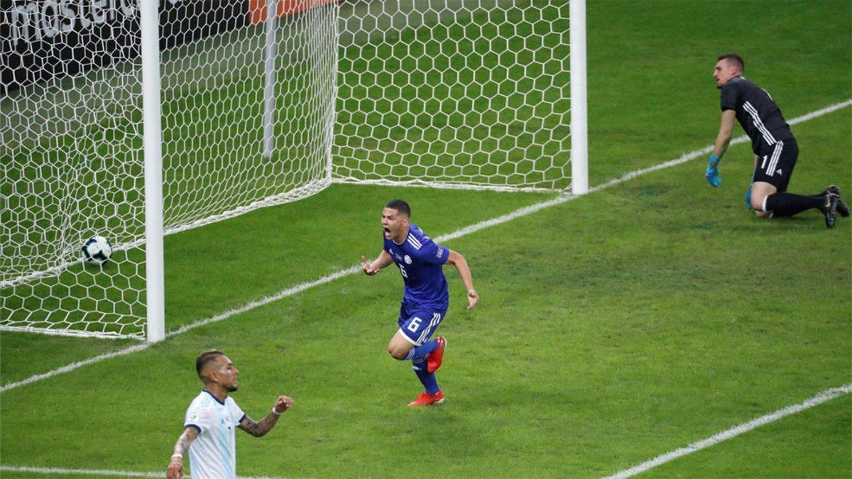 Richard Sánchez celebrando su gol