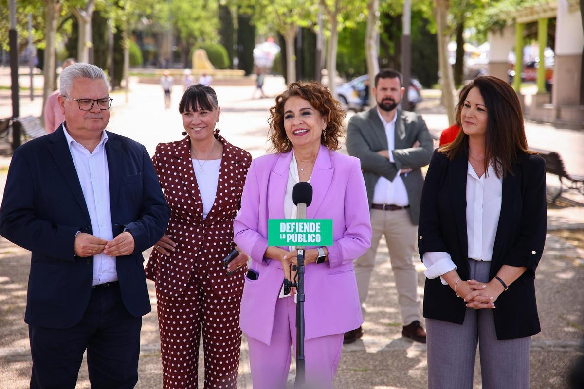 Visita de los candidatos del PSOE a la Feria Agroganadera de Pozoblanco.