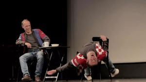 El compromís social de l’artista puja a escena