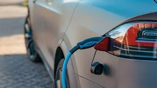 Así puedes deducir el coche eléctrico en la declaración de la renta