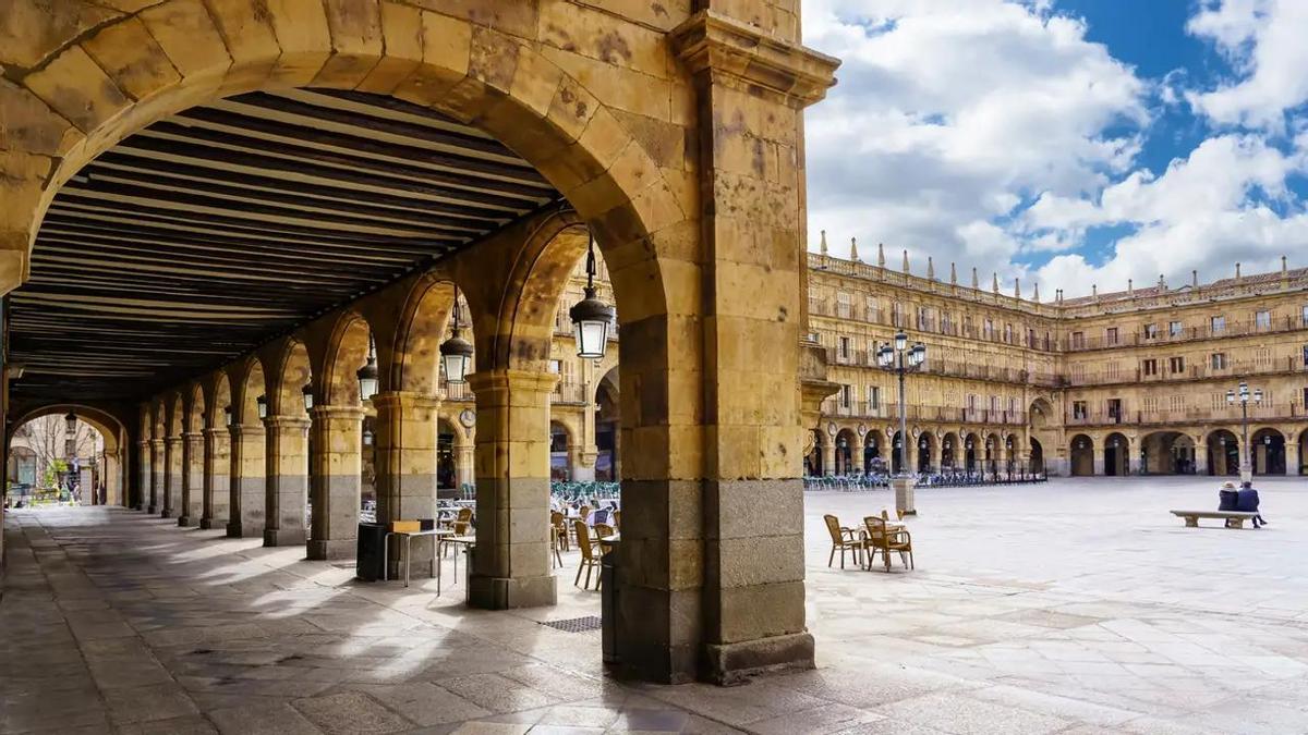 La Plaza Mayor de Salamanca fue diseñada por un arquitecto madrileño