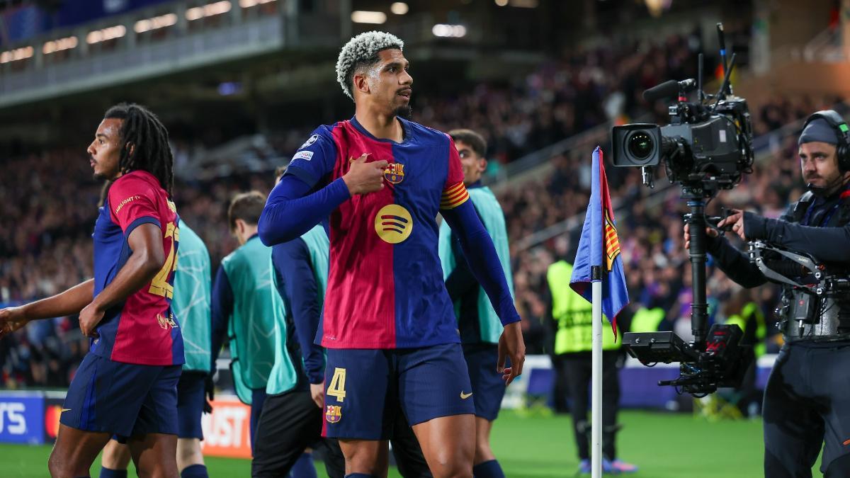 Araujo celebra su gol ante la Atalanta