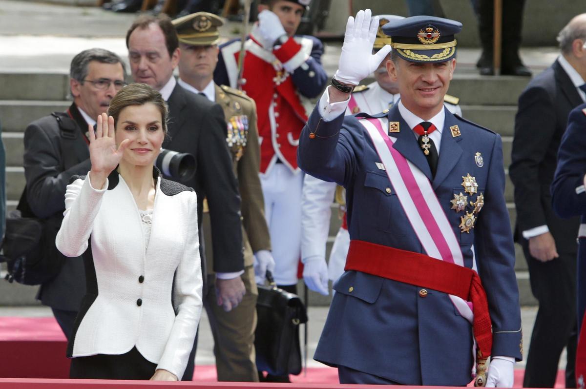 Felipe VI y doña Letizia presiden el Día de las Fuerzas Armadas