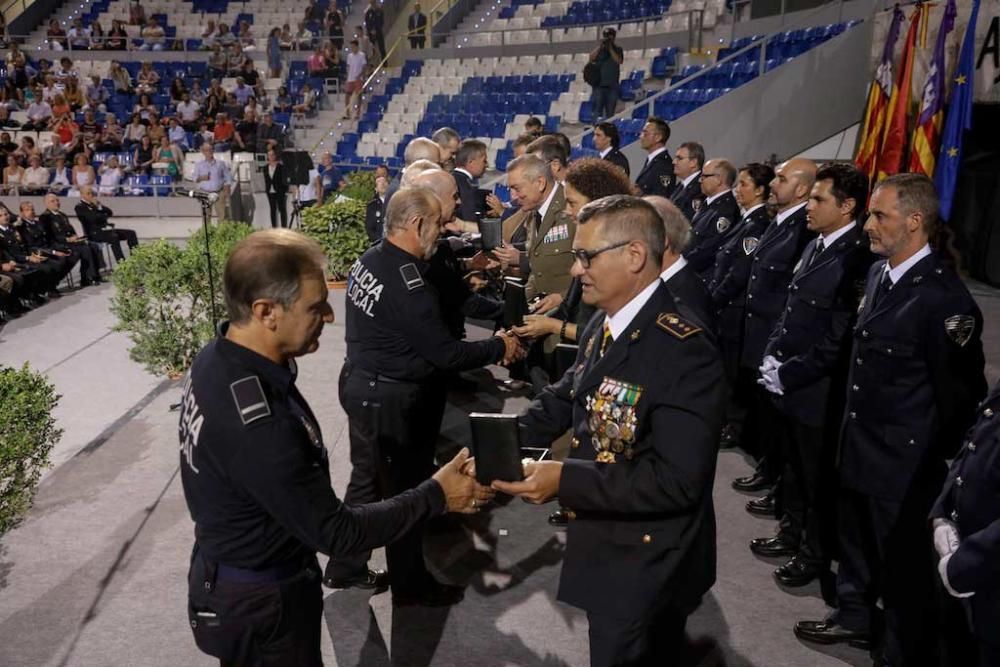 La Policía Local rinde homenaje en su Diada al agente que falleció atropellado