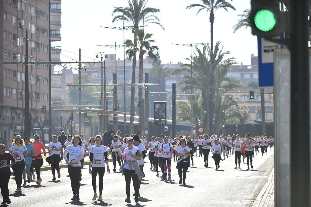 Carrera de la Mujer: recorrido por avenida de los Pinos, Juan Carlos I y Cárcel Vieja