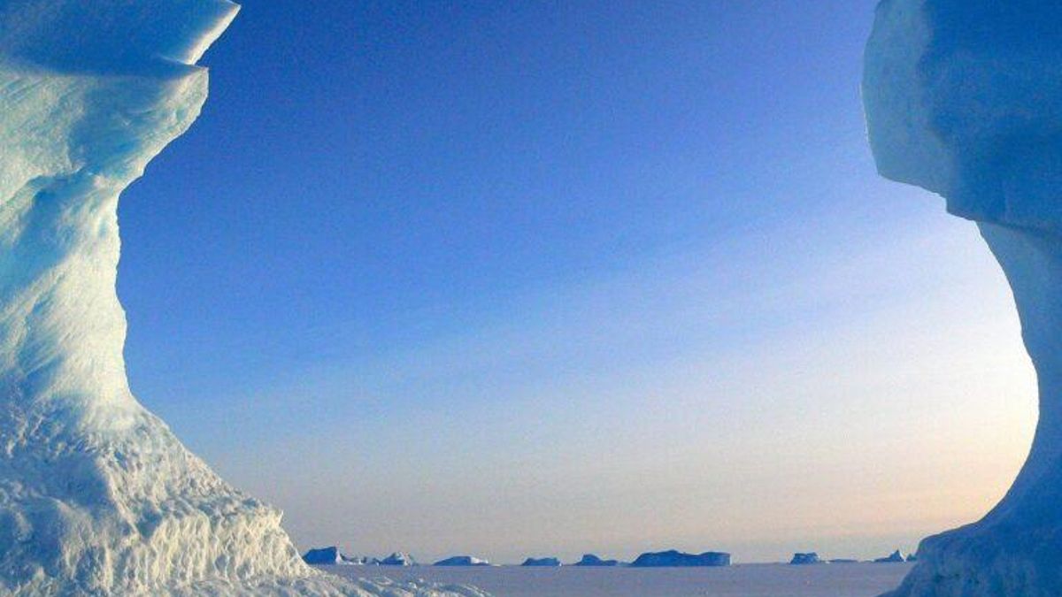 La corteza terrestre contiene más agua que los glaciares, Groenlandia y la Antártida juntos