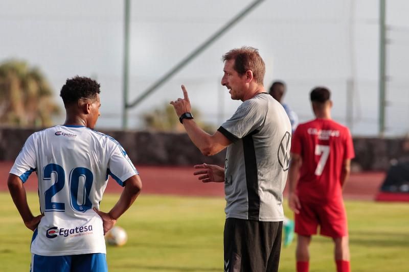 Primer partido amistoso del CD Tenerife, contra el Águilas