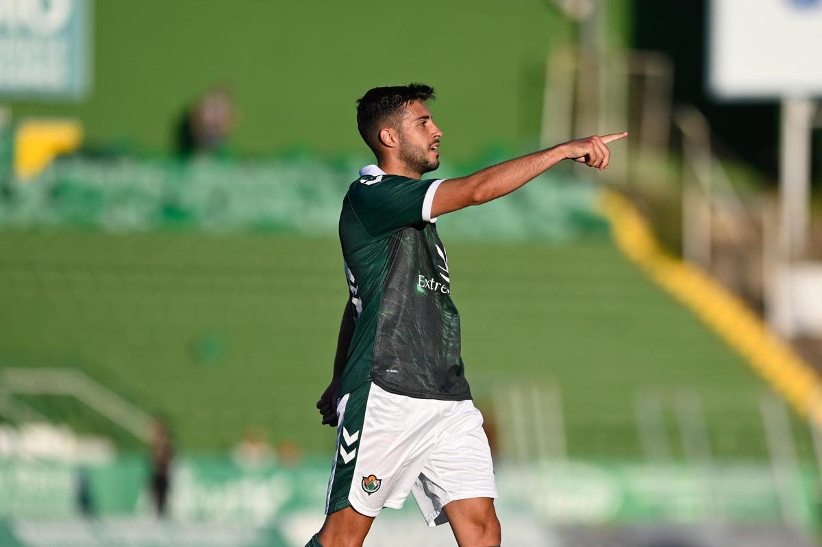 Galería | Las imágenes del Cacereño Guadalajara del torneo Cáceres Patrimonio