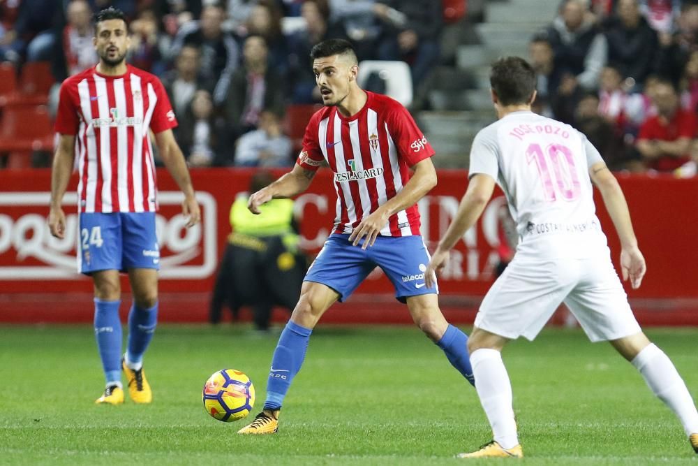 El partido entre el Real Sporting y el Almería, en imágenes