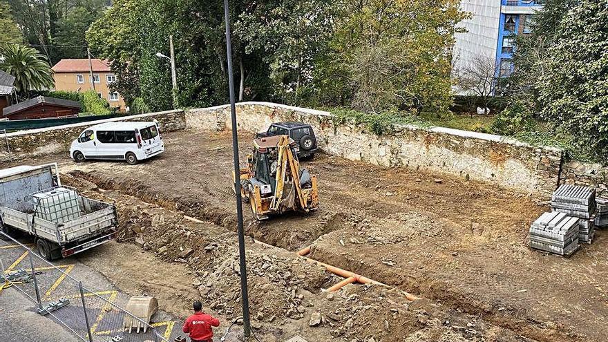 Trabajos en la finca Molina.