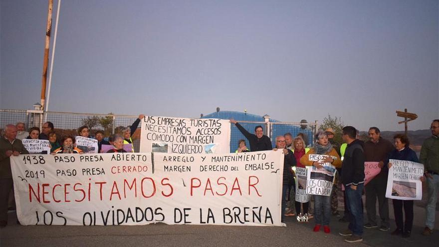 Exigen que la presa de La Breña II se reabra al tráfico