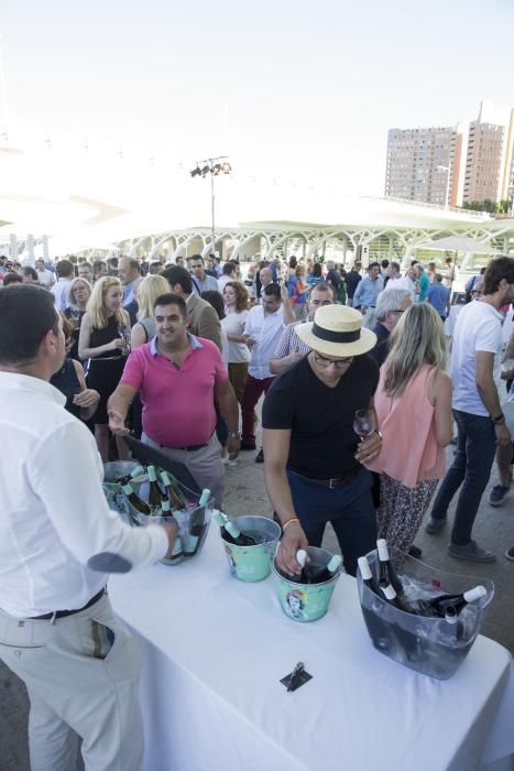 Fiesta del vino de la DOP Valencia en Les Arts