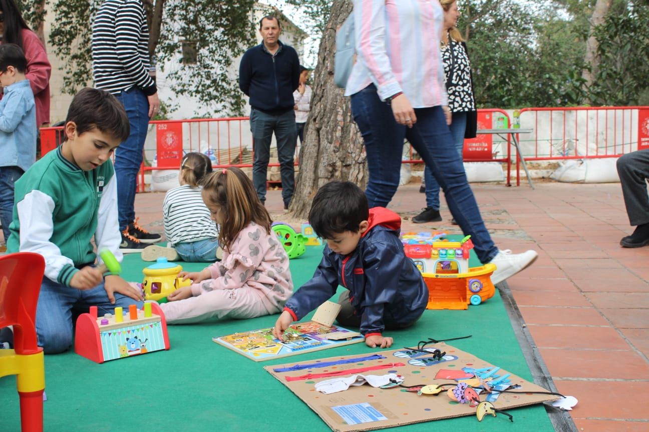 Fotos de la Festa de la Diversitat para visibilizar el autismo en Vila-real