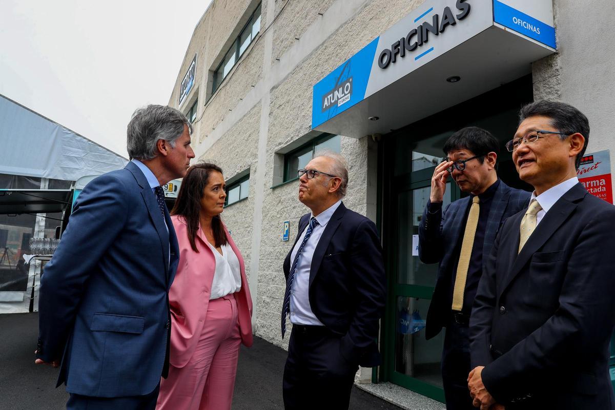 Así se presentó en O Grove la planta de producción de aceite de atún que se enviará a Japón.