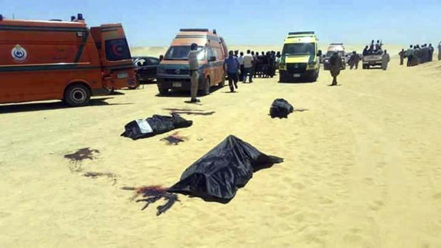 Egipto bombardea campos de entrenamiento libios en respuesta al atentado yihadista