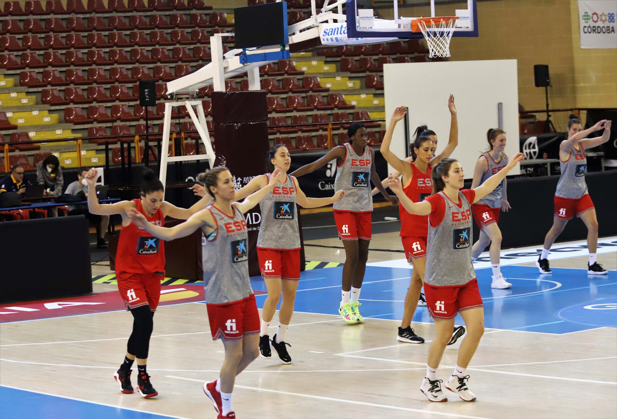 Segunda jornada de la selección española femenina de baloncesto en Córdoba