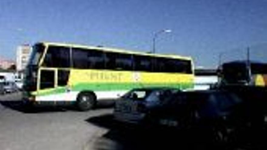 La estación de bus pide una salida más segura