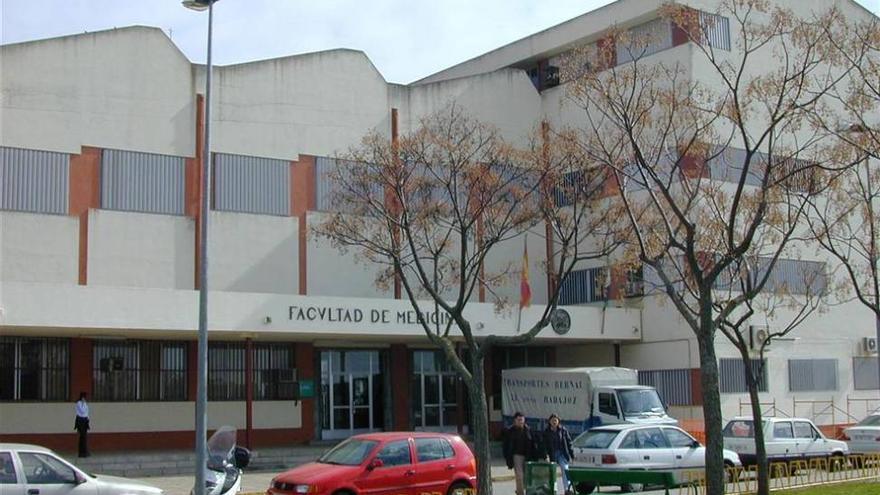 Medicina comenzará el nuevo curso fuera de sus instalaciones de Badajoz