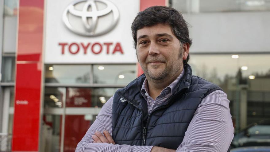 Samuel Darrosa, gerente de Toyota y Lexus en Asturias. PABLO SOLARES