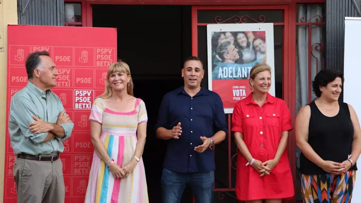 Susana Ros defiende las políticas del PSOE como "ejemplo de gobierno para las clases medianas y trabajadoras"