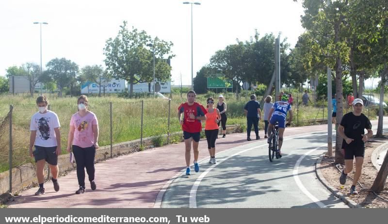 Castellón sale a pasear y practicar deporte