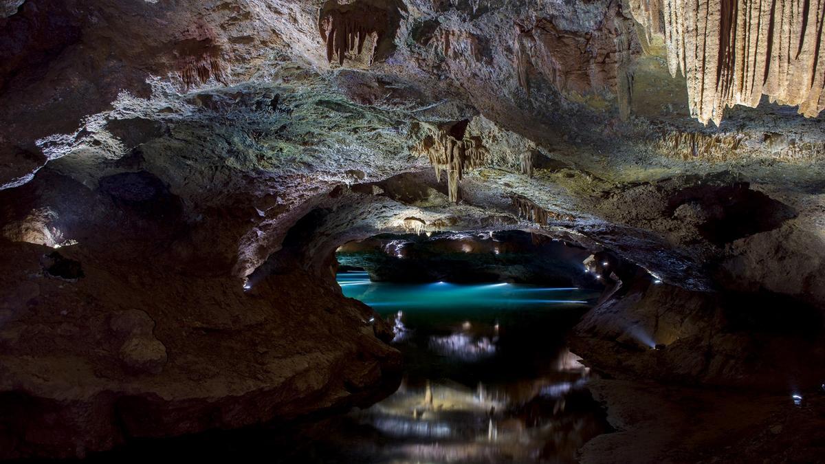 lnterior de las famosas Coves de Sant Josep de la Vall d’Uixó.