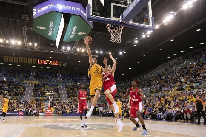 21.03.19. Las Palmas de Gran Canaria. Baloncesto Euroliga temporada 2018-19. Herbalife Gran Canaria - Olimpiacos Piraeus. Gran Canaria Arena Foto Quique Curbelo  | 21/03/2019 | Fotógrafo: Quique Curbelo