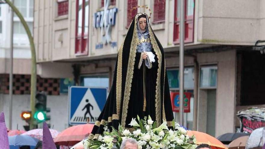 Procesión de Viernes Santo en Silleda. // Bernabé/Gutier