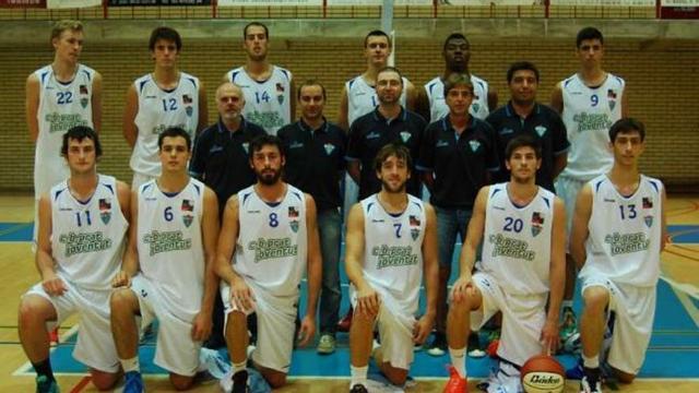 El equipo catalán cuenta con hasta seis jugadores que superan los 205 centímetros. // FDV
