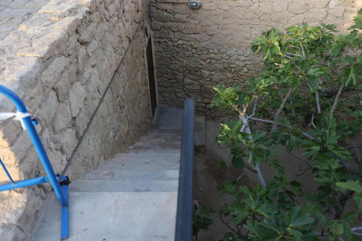 Altura desde la que se precipitó la mujer fallecida.