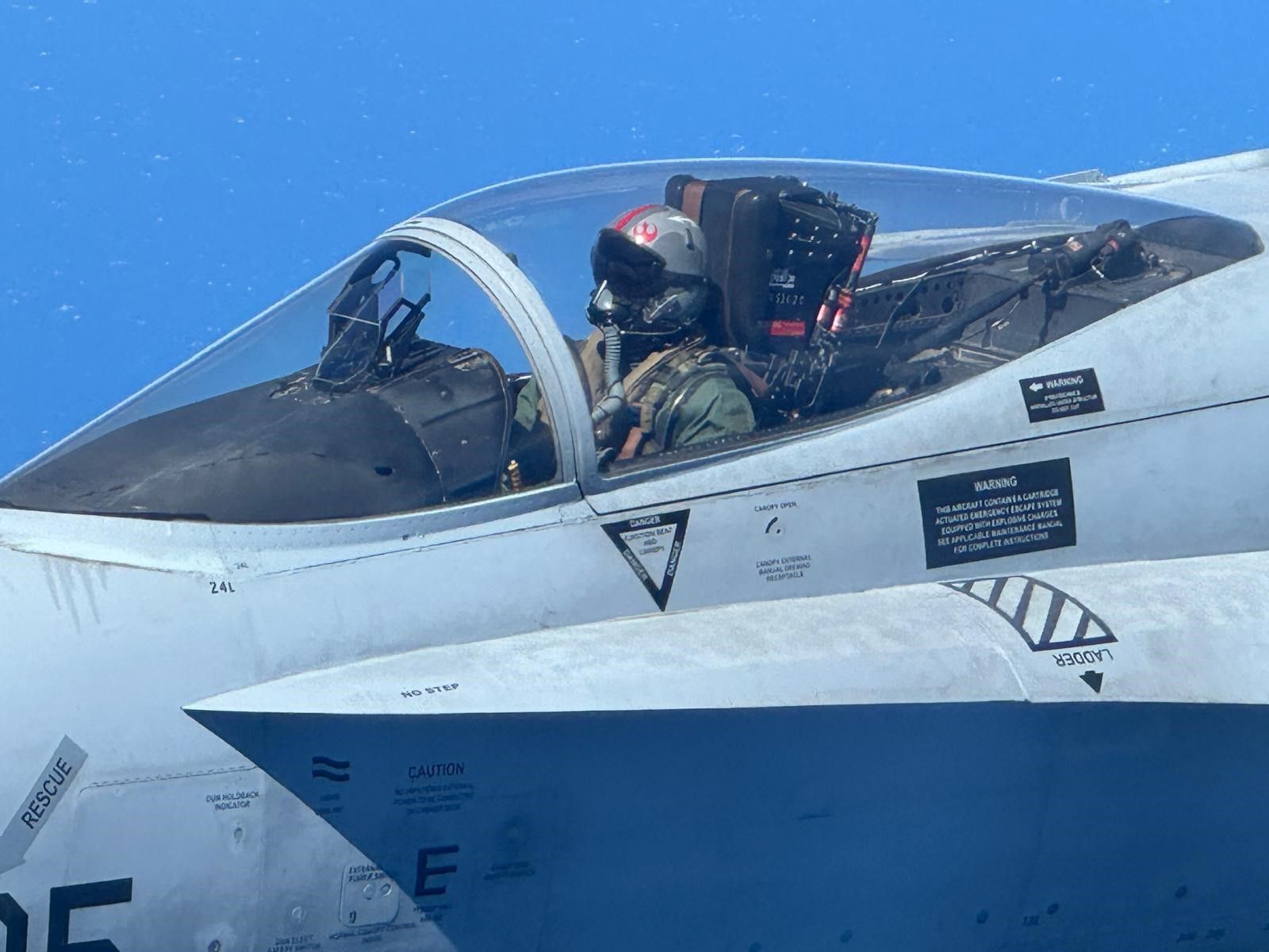 Primer repostaje de los F-18 de la Base Aérea de Gando con el nuevo A330 MRTT