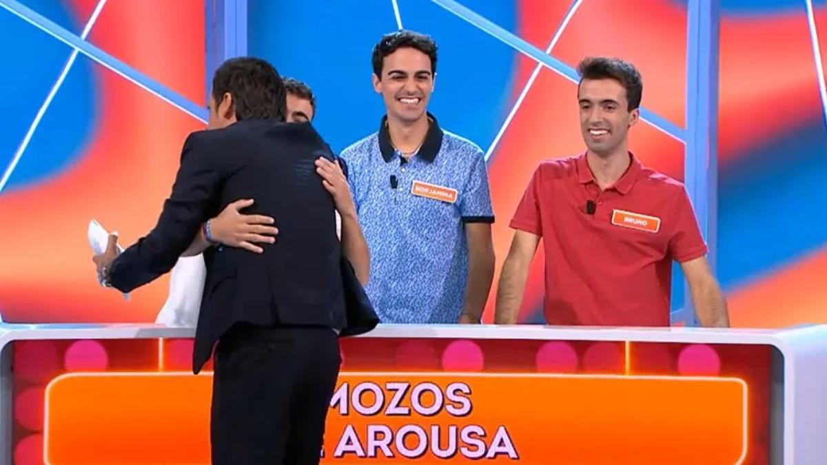 Aramendi emocionado con los Mozos de Arousa en 'Reacción en cadena'