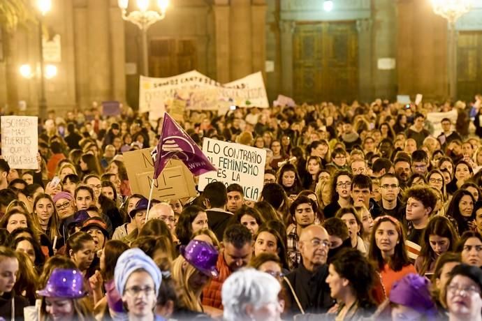 GENTE Y CULTURA 07-03-19  LAS PALMAS DE GRAN CANARIA. 8M Día Internacional de la Mujer. Manifestación por el 8M Día Internacional de la Mujer. FOTOS: JUAN CASTRO