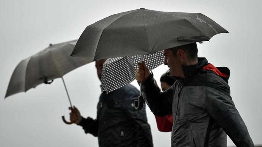 La Aemet pronostica un comienzo de semana con lluvia y fuertes vientos