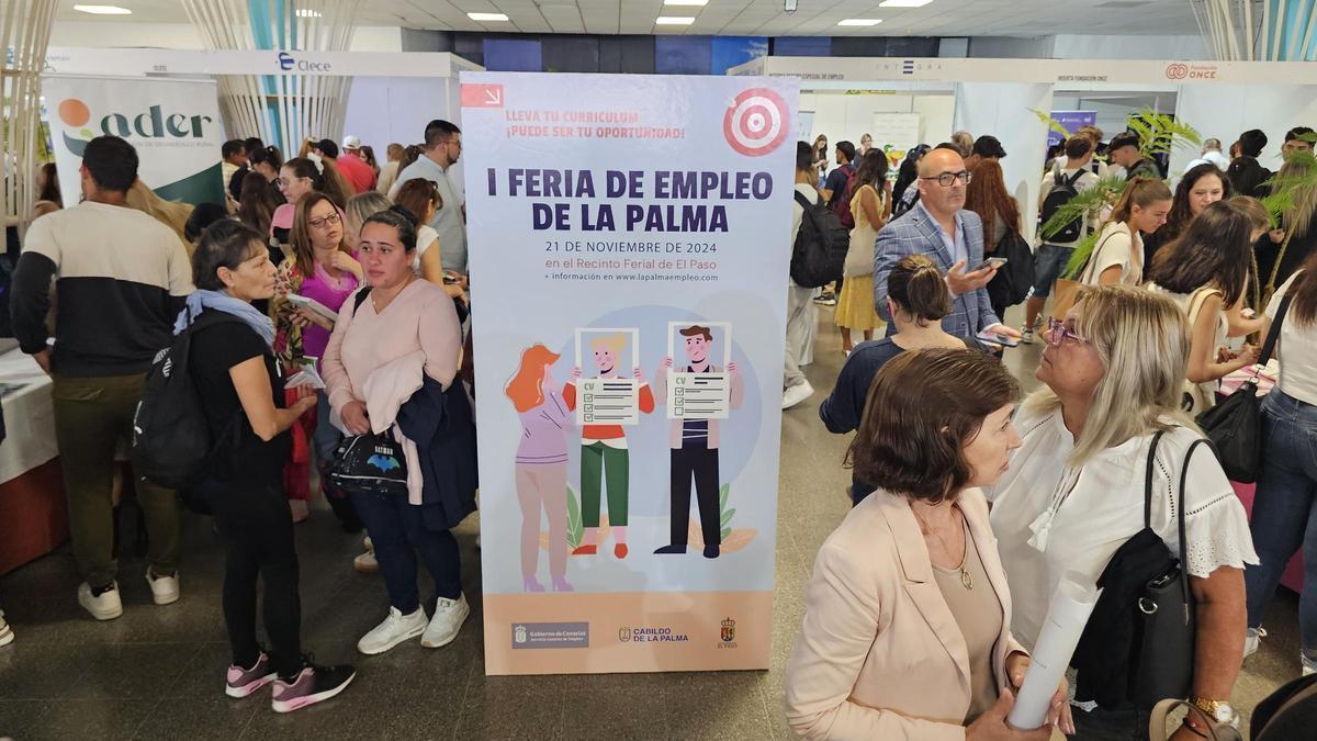 Una feria de empleo en La Palma.