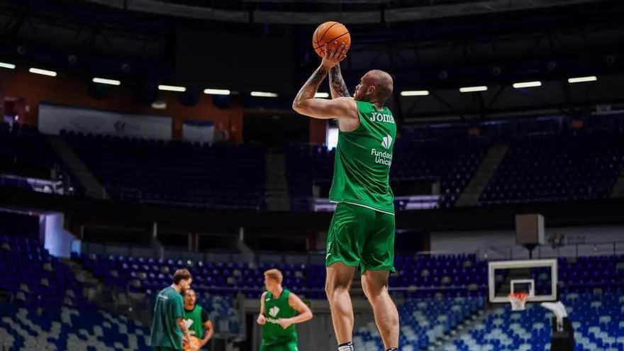 Primer entrenamiento del Unicaja en el Carpena en la temporada 26/27