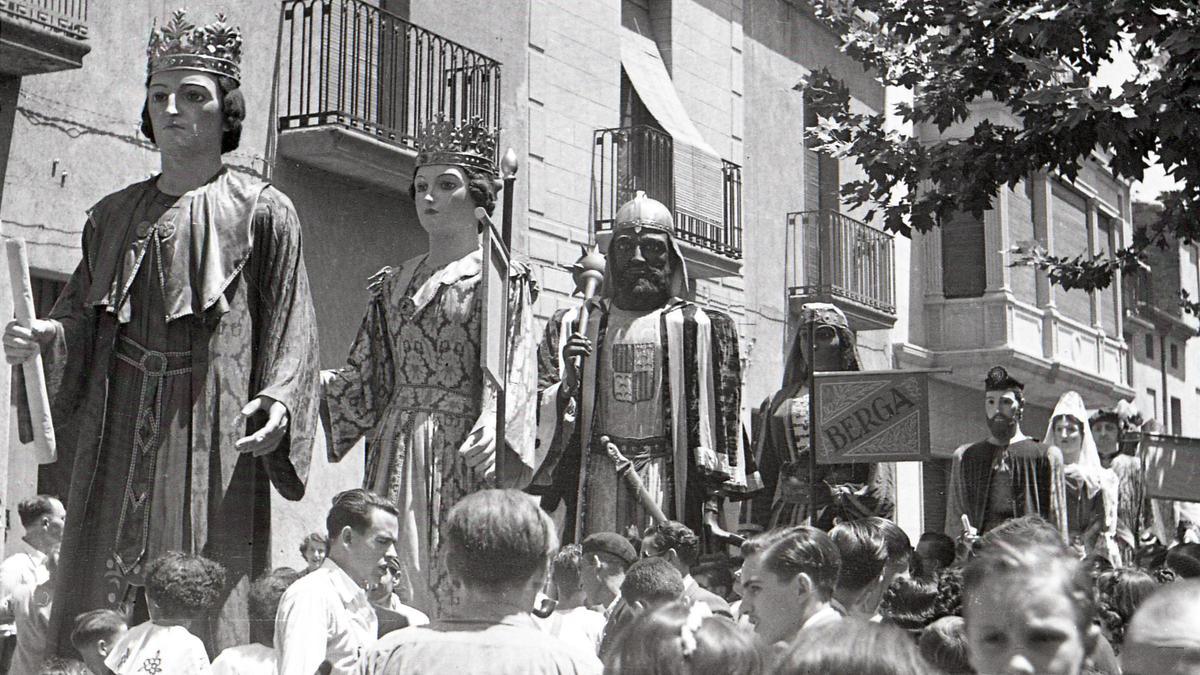 Els gegants de Berga el 1950