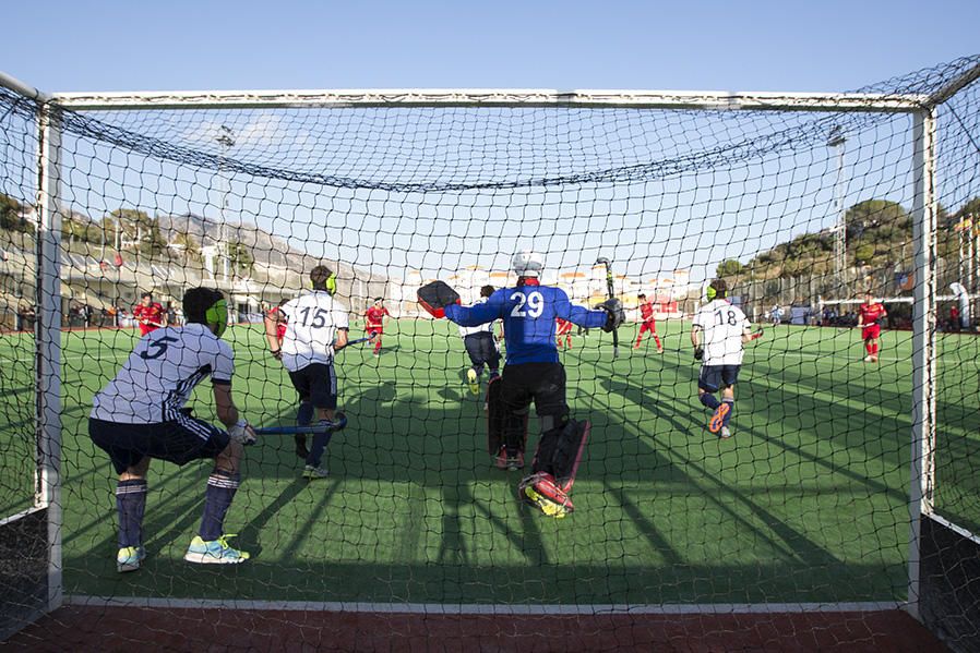 La selección española se impone al combinado galo en un amistoso disputado en Benalmádena