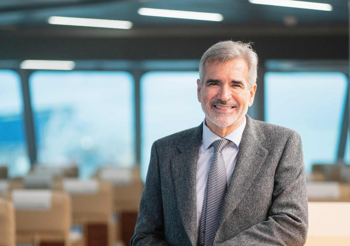 El presidente de Balearia, Adolfo Utor, ha estado presente en la jornada.