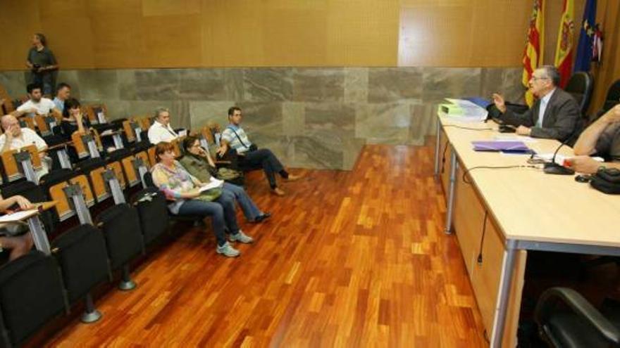 Asamblea Los poseedores de cuotas de la entidad se agrupan