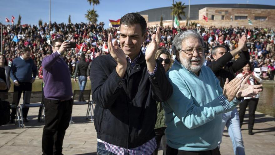 Sánchez anuncia que se presentará a las primarias para liderar el PSOE