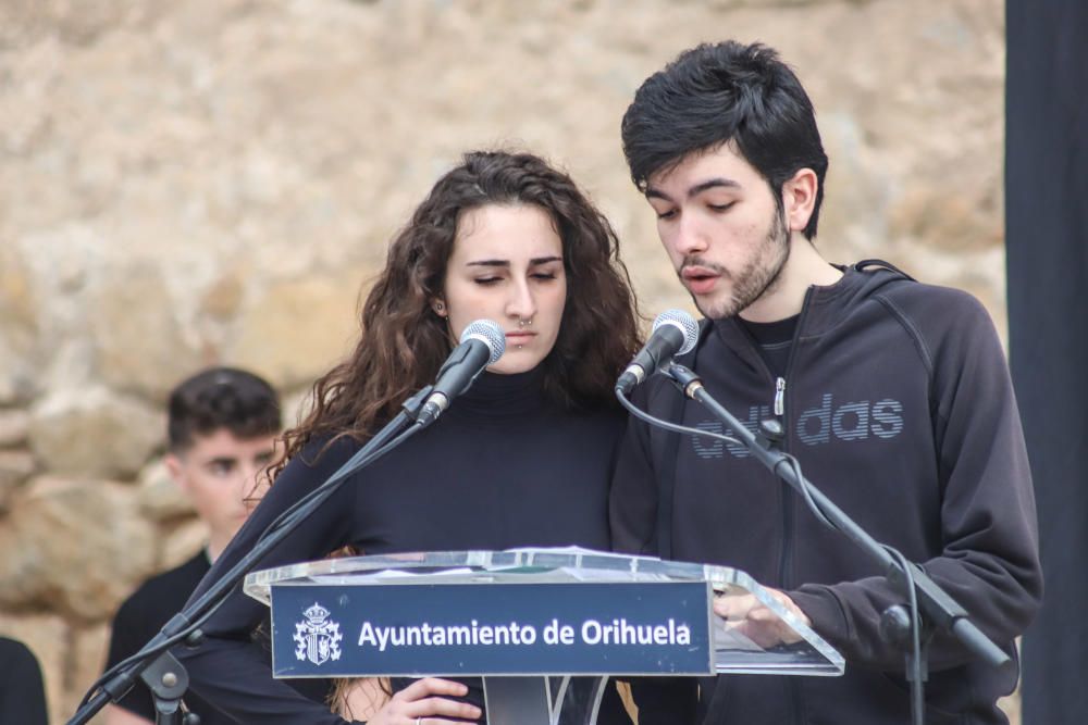 La provincia conmemora el aniversario de la muerte del poeta oriolano Miguel Hernández