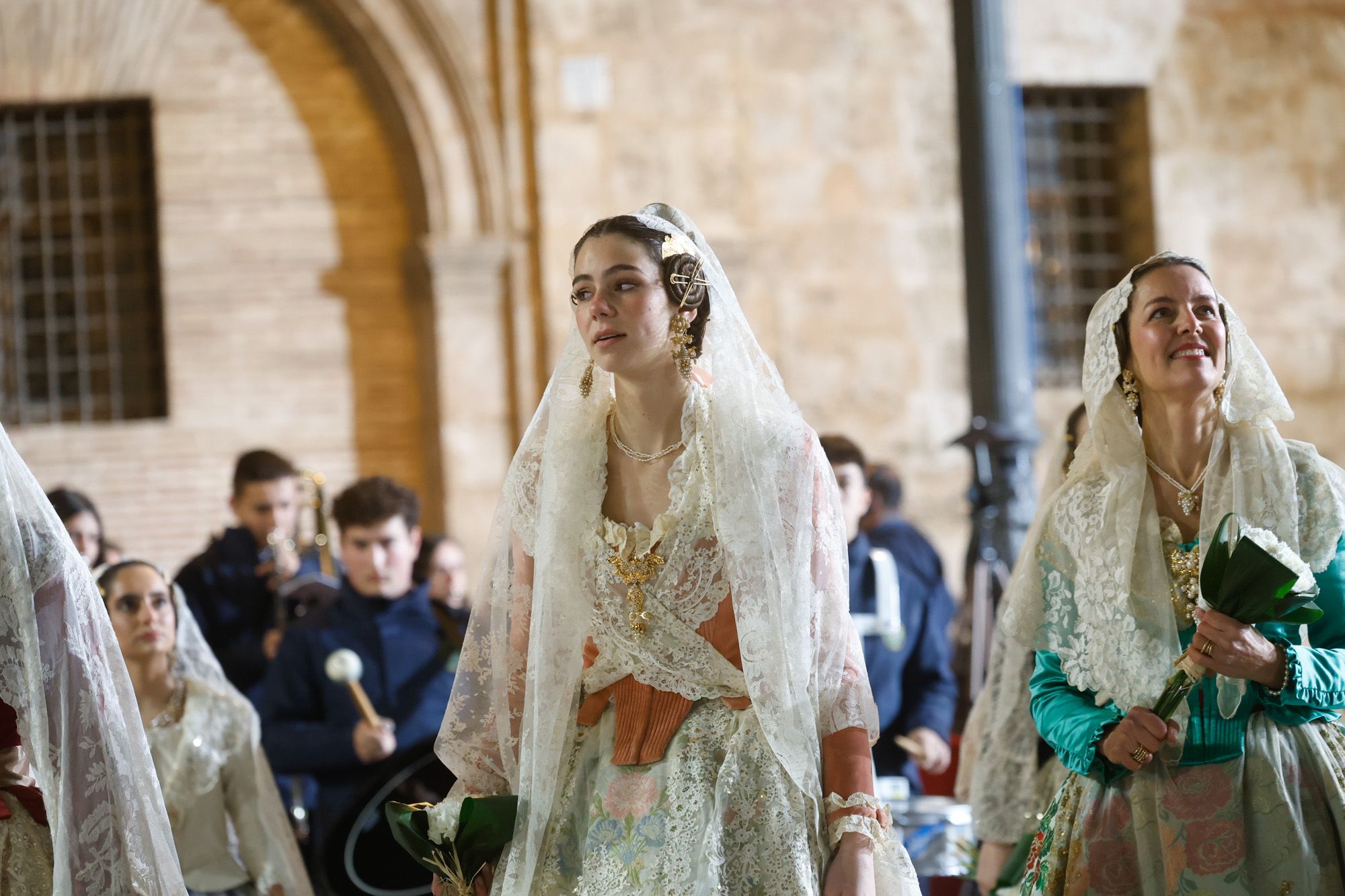 Todas las fotos de la Ofrenda del 17 de marzo por la calle de la Paz de 21:00 a 22:00 horas