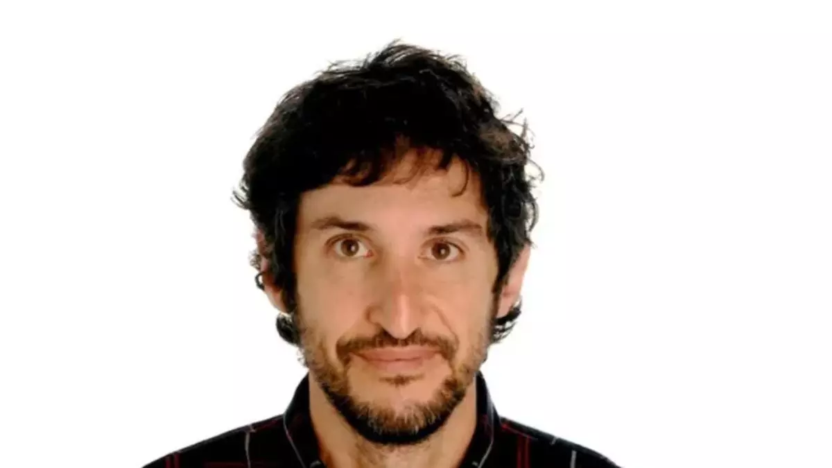 Luis Buzón, experto en infecciosas: "No hay evidencia de que la nueva variante de COVID-19 sea más letal"
