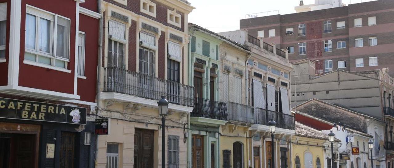 Viviendas de estilo modernista popular típicas del barrio del Cabanyal.